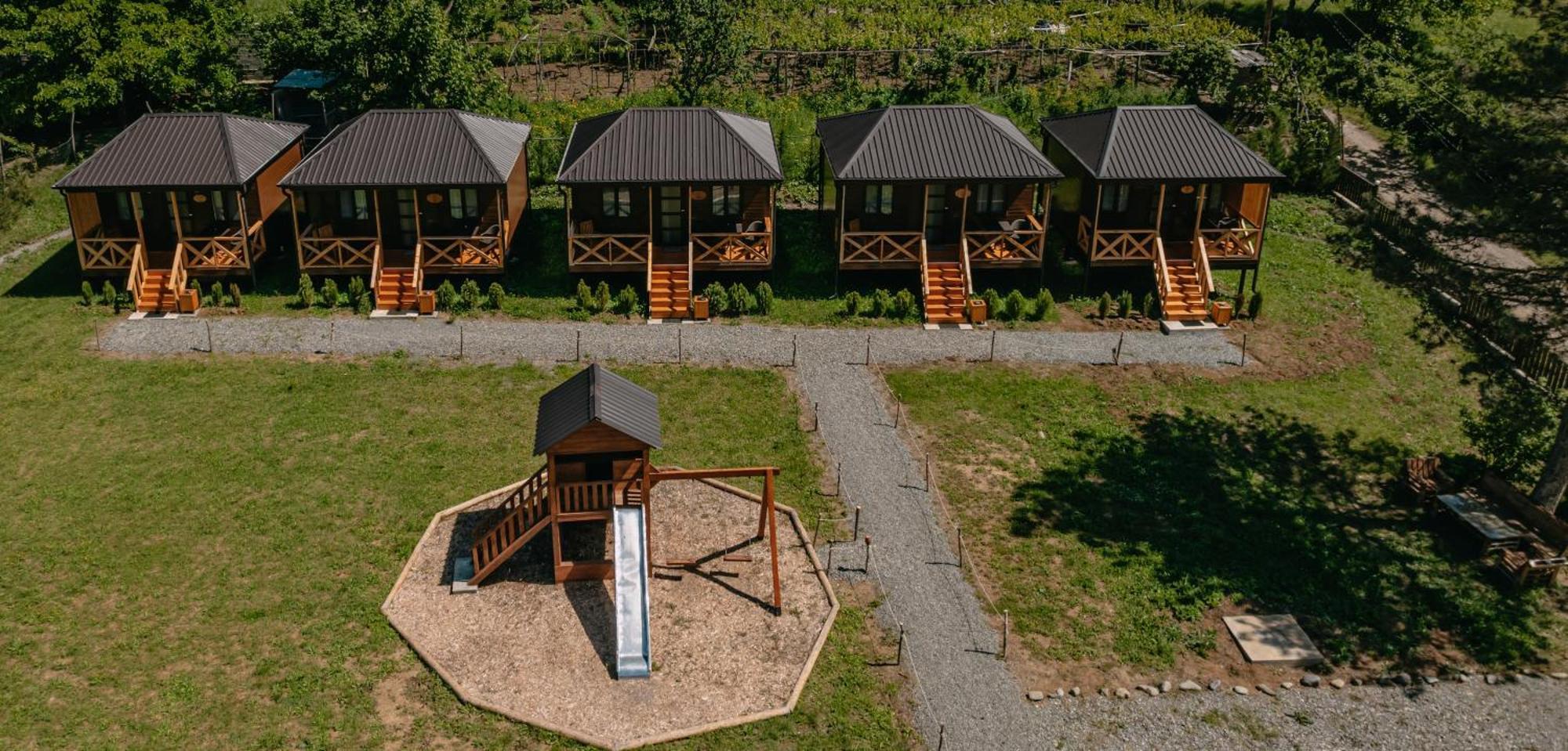 Chateau Ateni Cottages Gori Esterno foto