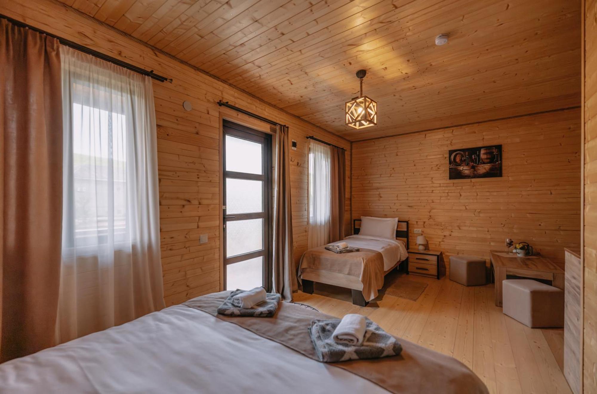 Chateau Ateni Cottages Gori Esterno foto